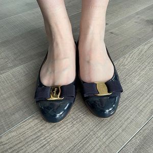 Ferragamo Viva Ballet Flats